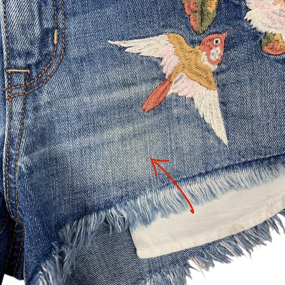 American Eagle Vintage Hi Rise Festival Jean Shorts Flowers Bird Blue Women's 4 - Picture 7 of 11